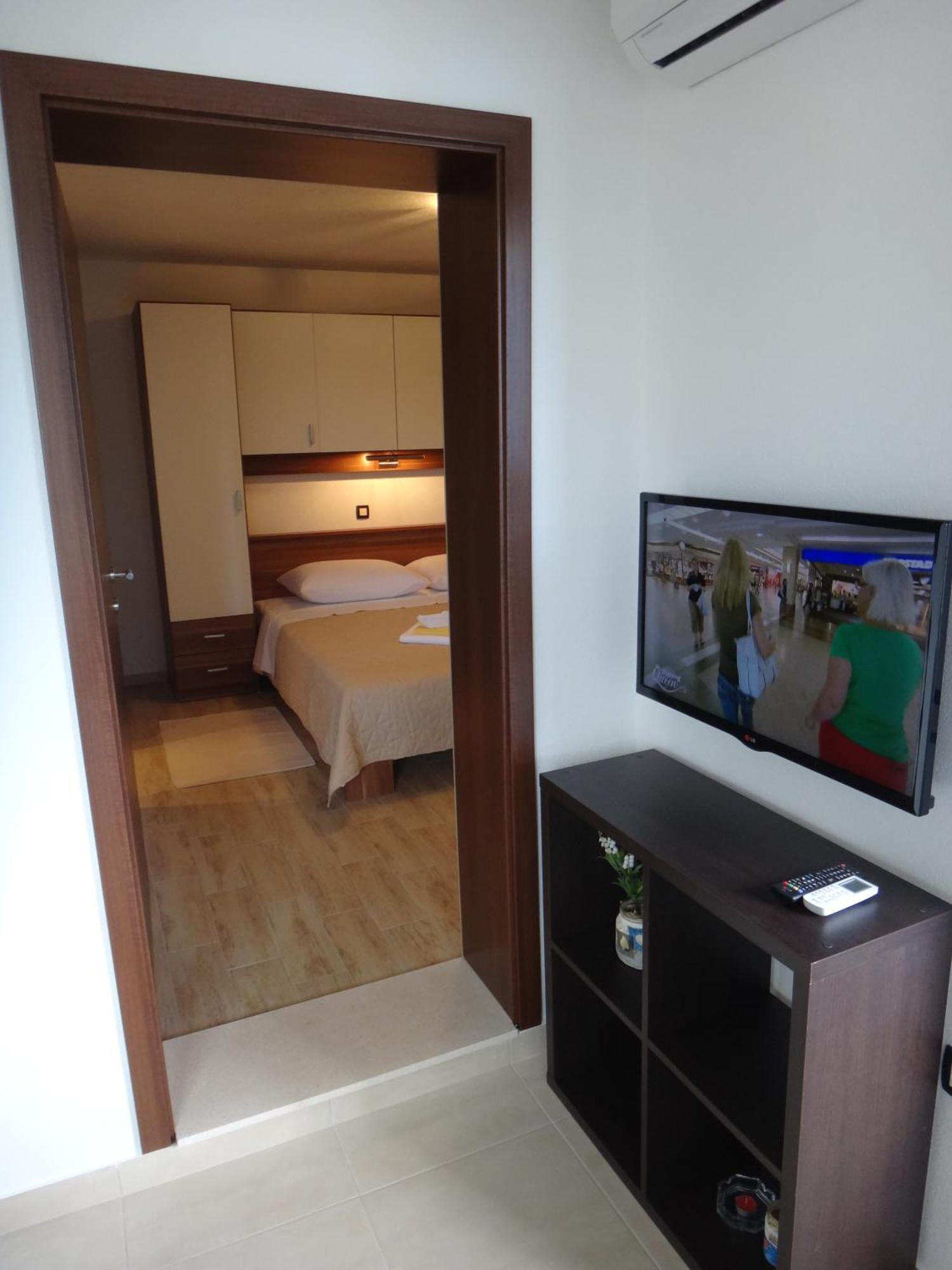 Apartments Selina Vinišće Quarto foto